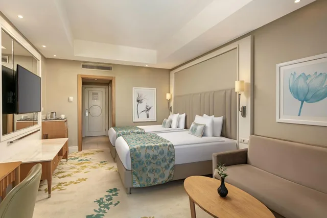 Standard, Side Sea View، Titanic Deluxe Lara 6/8