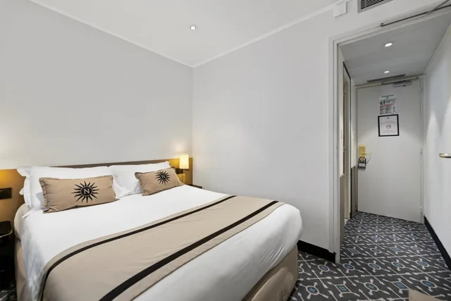 غرفة مفردة، Hotel Napoleon Ajaccio 3/6