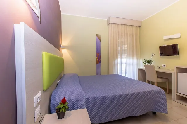 غرفة سوبيريور بسرير مزدوج أو سريرين منفصلين، Hotel Residence Ulivi E Palme 2/4