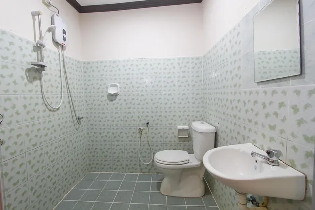 غرفة قياسية بسرير مزدوج، Tanjung Puteri Motel 2/2