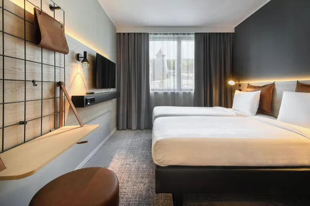 غرفة قياسية بسريرين منفصلين، Moxy Stuttgart Feuerbach 2/5