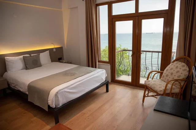 جناح، SINOP ANTIK OTEL 2/10