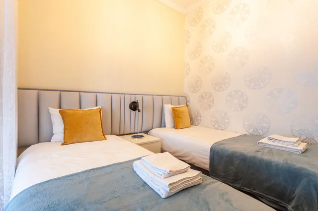 شقة بسرير كوين وسريرين منفصلين بإطلالة على المدينة بغرفتين مع أريكة، Santa Justa Apartments Downtown Center 2/10