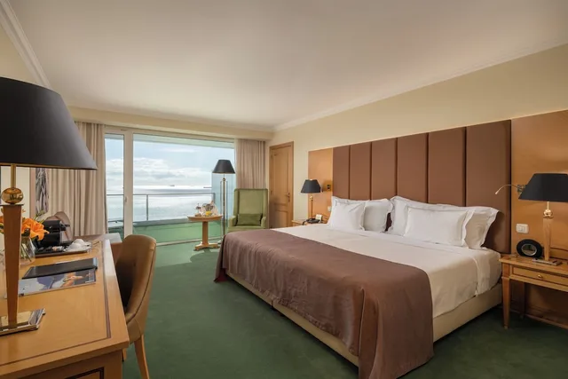 غرفة بريميوم بسرير مزدوج أو سريرين منفصلين بإطلالة على البحر بشرفة، CASCAIS MIRAGEM 7/10