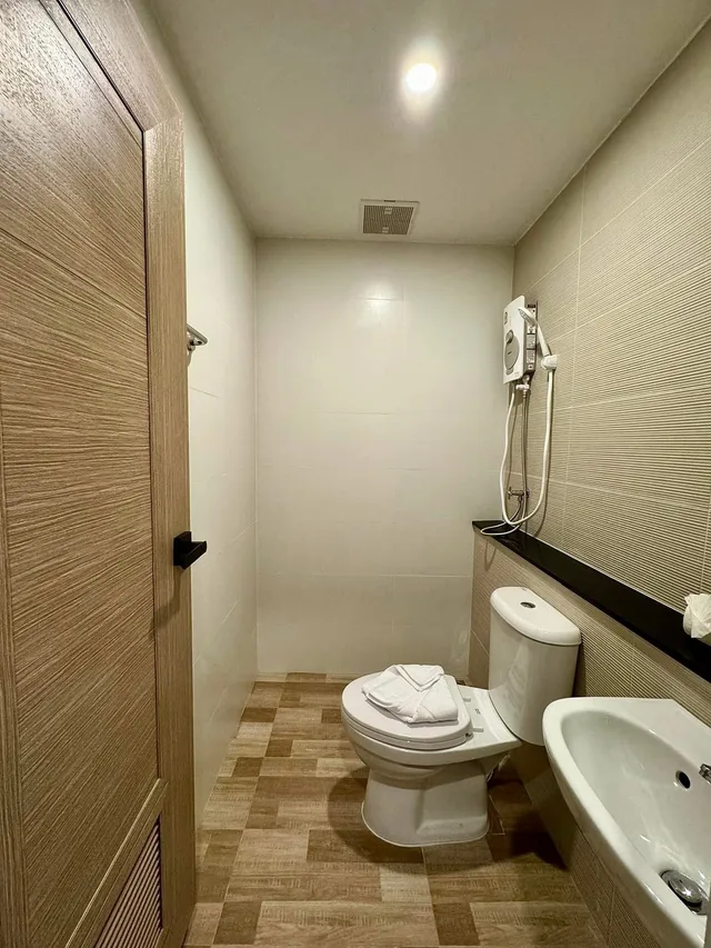 غرفة بسرير مزدوج بشرفة، Tanwa Hotel 4/4