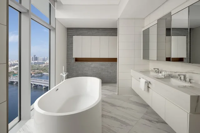 شقة ركنية بسريرين مزدوجين بشرفة بـ3 غرف نوم، Marriott Marquis Dubai Creek 7/8