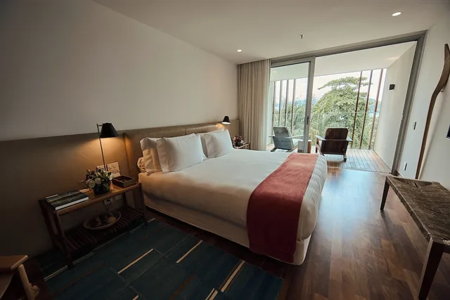 غرفة سوبيريور بسرير كينج بإطلالة جزئية على البحر، Hotel Fasano Angra Dos Reis 1/2