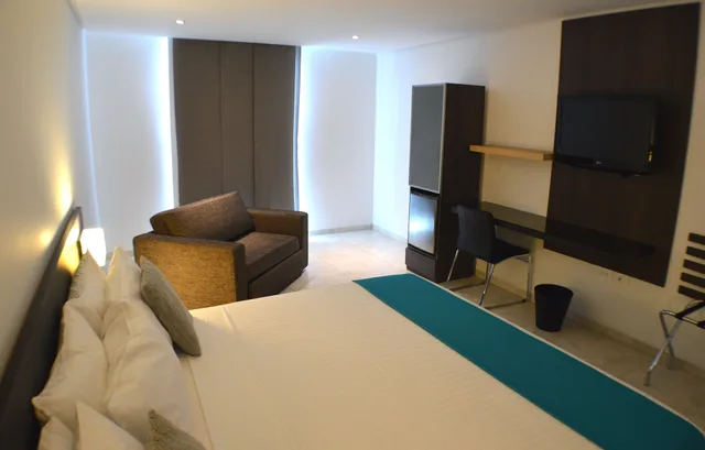 جناح جونيور بسرير مزدوج، Hotel Casablanca 10/10