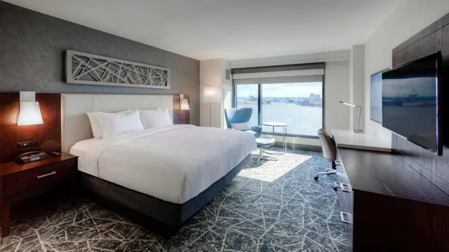 جناح رئاسي بسرير كينج بغرفة نوم واحدة، Hilton Norfolk The Main 2/5