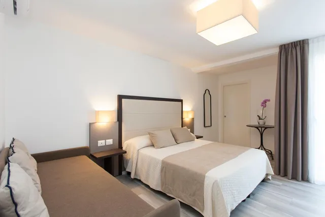 غرفة كومفورت رباعية، Hotel Greif 7/10