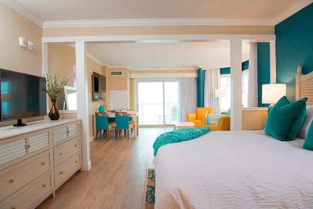 Suite, King Bed, Ocean Front, Sofa, Balcony, Large, High Floor, Corner، Bethany Beach Ocean Suites Residence Inn 1/5