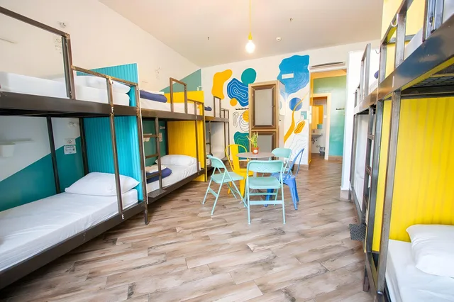 Mixed Dorm, 10 Beds، Ostello Bello Napoli 1/2