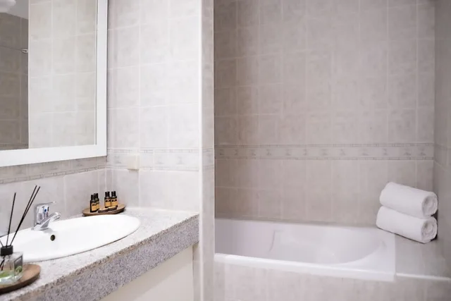 غرفة مفردة بسرير مزدوج، Hotel Safia 2/2
