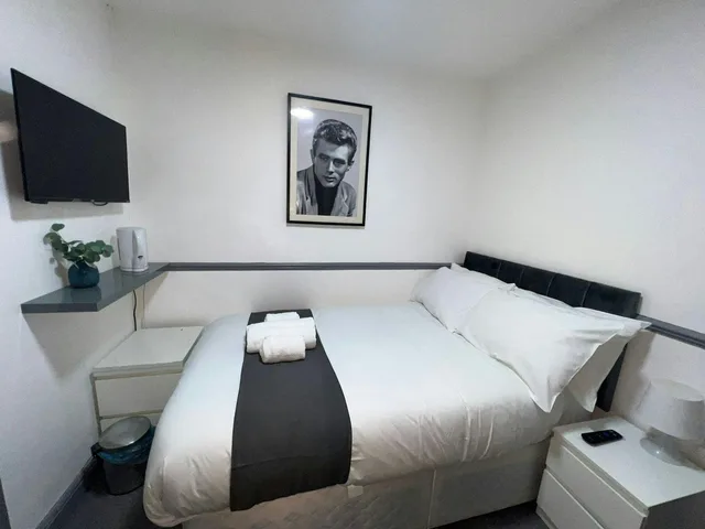 3 Rooms, Family، OYO Greenway Stays 1/1