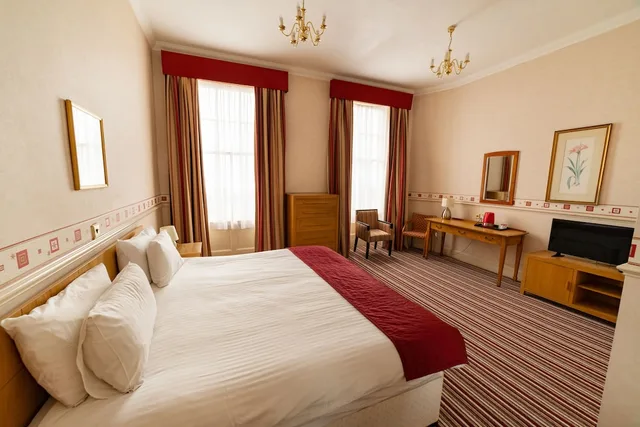 غرفة بسرير مزدوج بإطلالة على البحر، Hotel Prince Regent 2/4