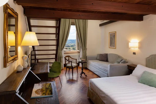 Deluxe, Triple, 1 Double and 1 Single Bed, Valley View، Fontebella 2/10