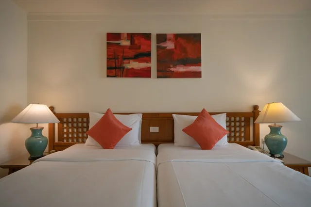 Deluxe, Twin Beds, Silom Serene Boutique 3/10
