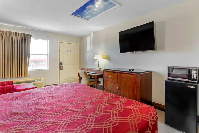 غرفة بسرير كينج، Econo Lodge Athens I-75 8/9