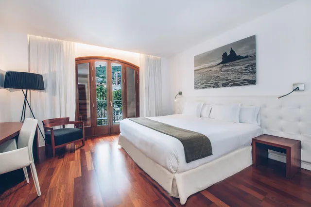 Room, Double Bed, Private Garden، Iberostar Heritage Grand Mencey 1/2