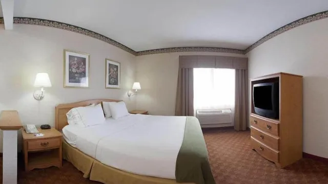 غرفة قياسية، Holiday Inn Express Hotel Suites Wauseon 1/4