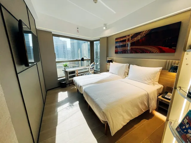Diamond, Double Bed, Sea View، Hotel Alexandra 2/3