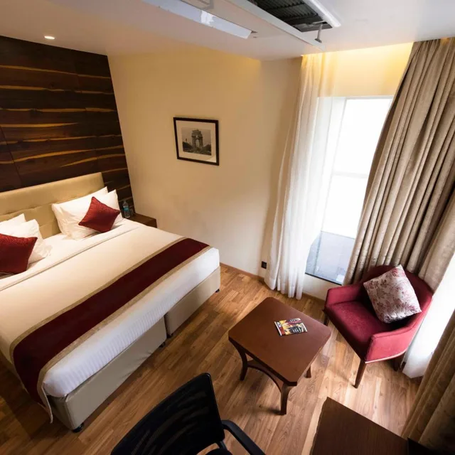 غرفة تنفيذية بسرير كينج، Hotel Connaught Royale 5/10