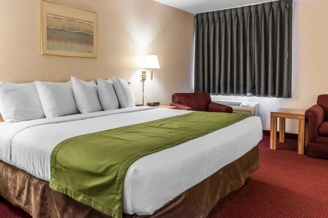 جناح بسرير كينج، Quality Inn Wilkes-Barre near Arena 3/4