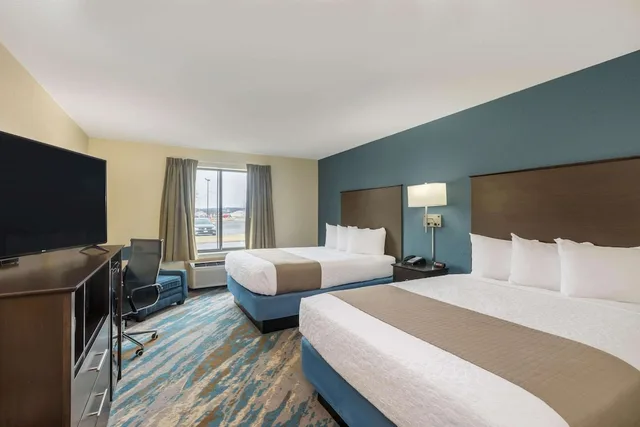غرفة بسريرين كوين، Americinn By Wyndham Prairie Du Chien 2/3