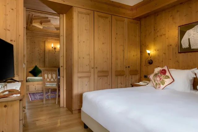 Suite, HOTEL BAITA DEI PINI 1/10