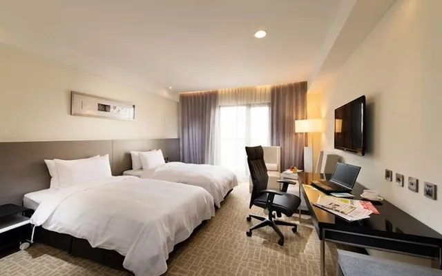 غرفة سوبيريور بسريرين منفصلين، FORTE HOTEL CHANGHUA 1/3