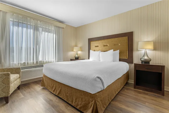 جناح بسرير كينج مع أريكة بمنطقة جلوس، Best Western Plus Big America 2/7
