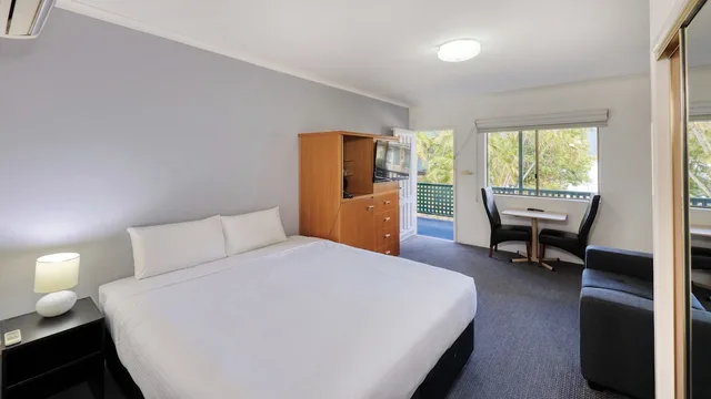 غرفة عائلية بسرير كينج وسريرين منفصلين، Best Western Cattle City Motor Inn 2/10