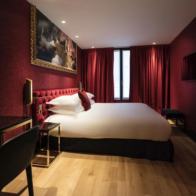 غرفة عائلية ثلاثية، Hotel Eiffel Petit Louvre 1/9