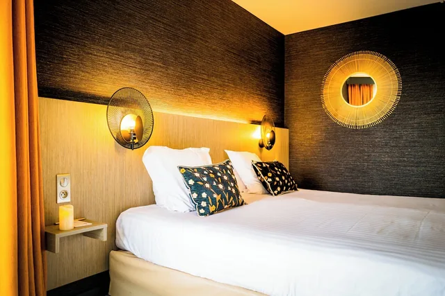 غرفة كومفورت بسرير كينج بشرفة، Hotel Valdys Thalasso & Spa - les Pins 4/7