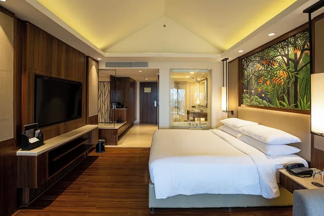 غرفة ديلوكس بسرير كينج بحوض استحمام، Courtyard by Marriott Mahabaleshwar 6/10