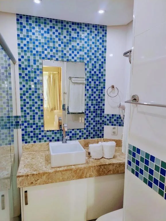 جناح بسرير مزدوج بإطلالة جزئية على البحر، Nobile Suites Golden Fortaleza 2/2