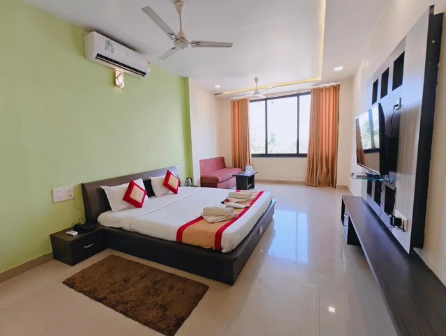 غرفة فاخرة، Hotel Sunrise N Resorts 1/1
