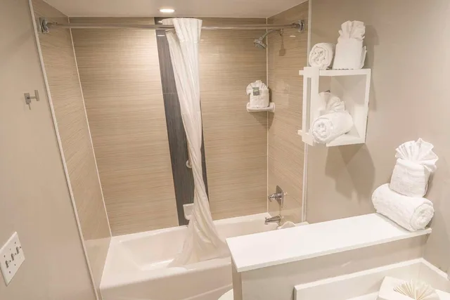غرفة بسرير كينج لذوي الإعاقة، Best Western Seaside Inn 9/9