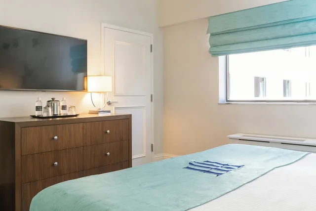 غرفة ديلوكس بسرير كينج، The Read House Hotel Historic Inn and Suites 2/3