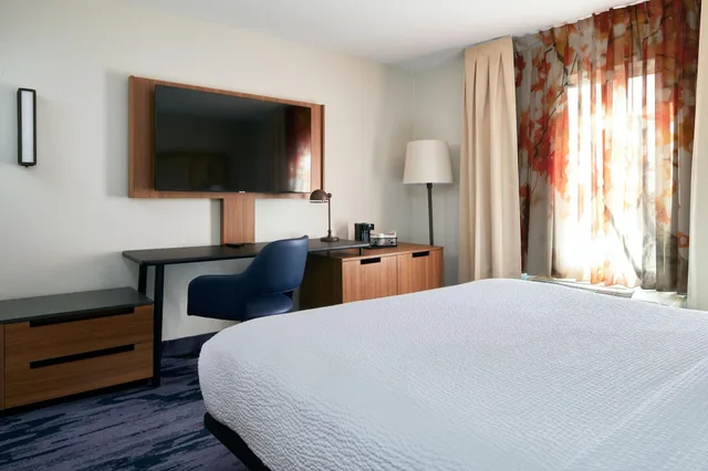 غرفة بسرير مزدوج لذوي الإعاقة، Fairfield Inn And Suites San Bernardino 2/5