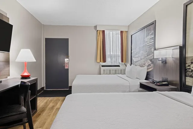 غرفة بسريرين كوين في الطابق الأرضي، Super 8 by Wyndham Thunder Bay 7/10