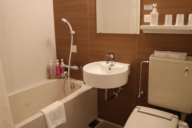غرفة بسريرين منفصلين، Sotetsu Fresa Inn Tokyo Kyobashi 8/8