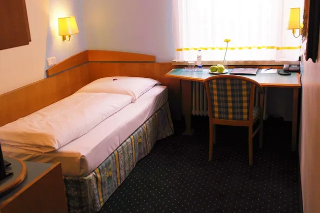 غرفة قياسية مفردة، Daniel Hotel 1/1