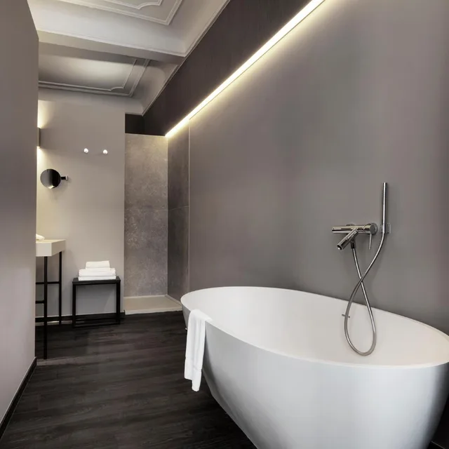جناح تنفيذي، Hotel Harmony 6/6