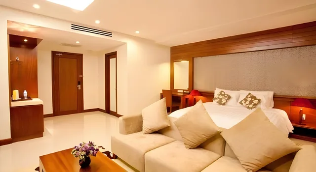 Royal, Suite, Aquari 2/3