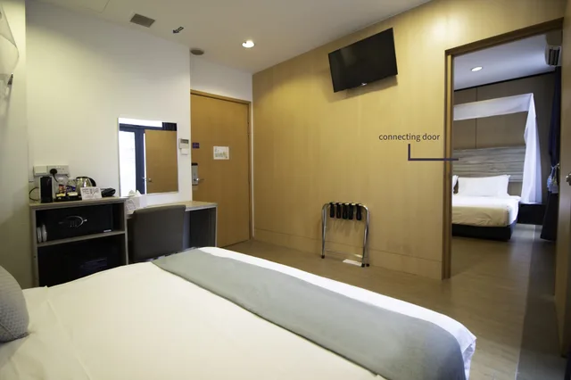 Connecting, 2 King Beds, Balcony, Victoria Hotel, a NuVe Group Collection 9/10