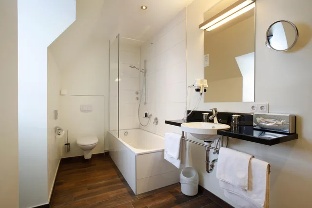 Room, Double Bed, with Extra Bed, HOTEL AM JAKOBSMARKT 8/8