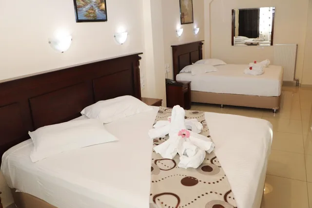 غرفة رباعية، Kosta-Famissi Hotel 9/10