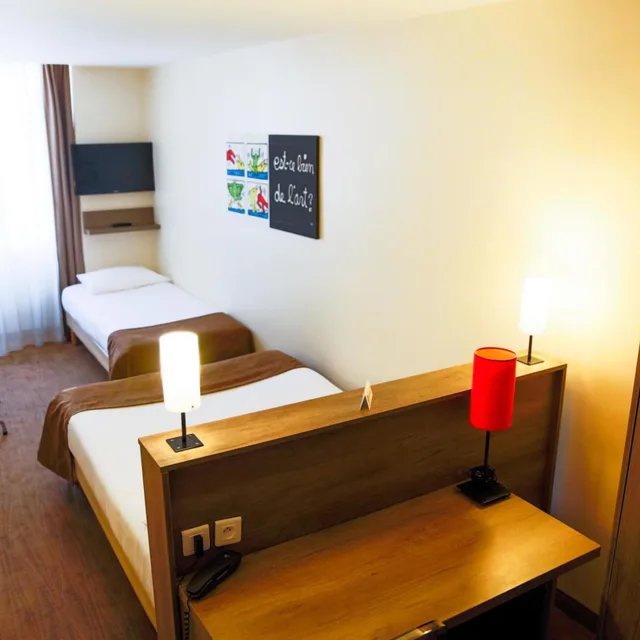 غرفة عائلية مفردة، Hotel Le Seize 7/8