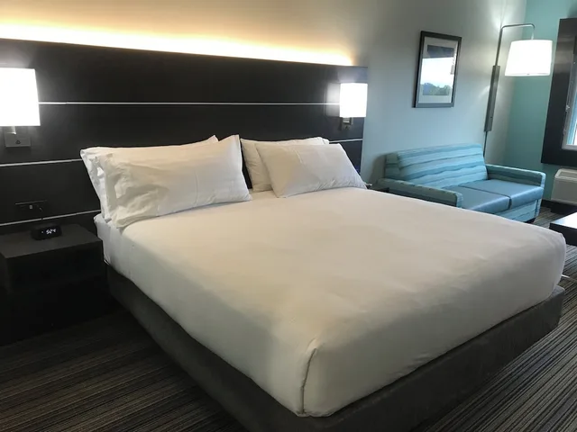 جناح بسرير كينج لذوي الإعاقة، Holiday Inn Express Suites Greenville Se Simpsonville 3/5